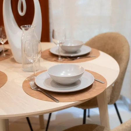 Monaco 5 Min Walk, Quiet 1br, 4 Guests Appartement
