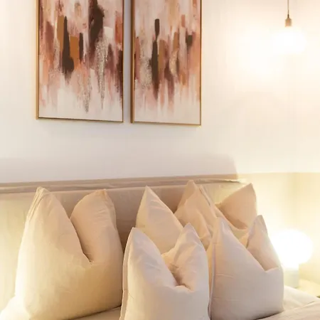 Appartement Monaco 5 Min Walk, Quiet 1br, 4 Guests