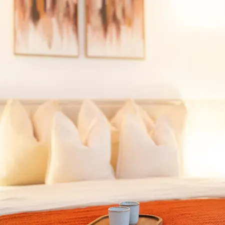 Appartement Monaco 5 Min Walk, Quiet 1br, 4 Guests